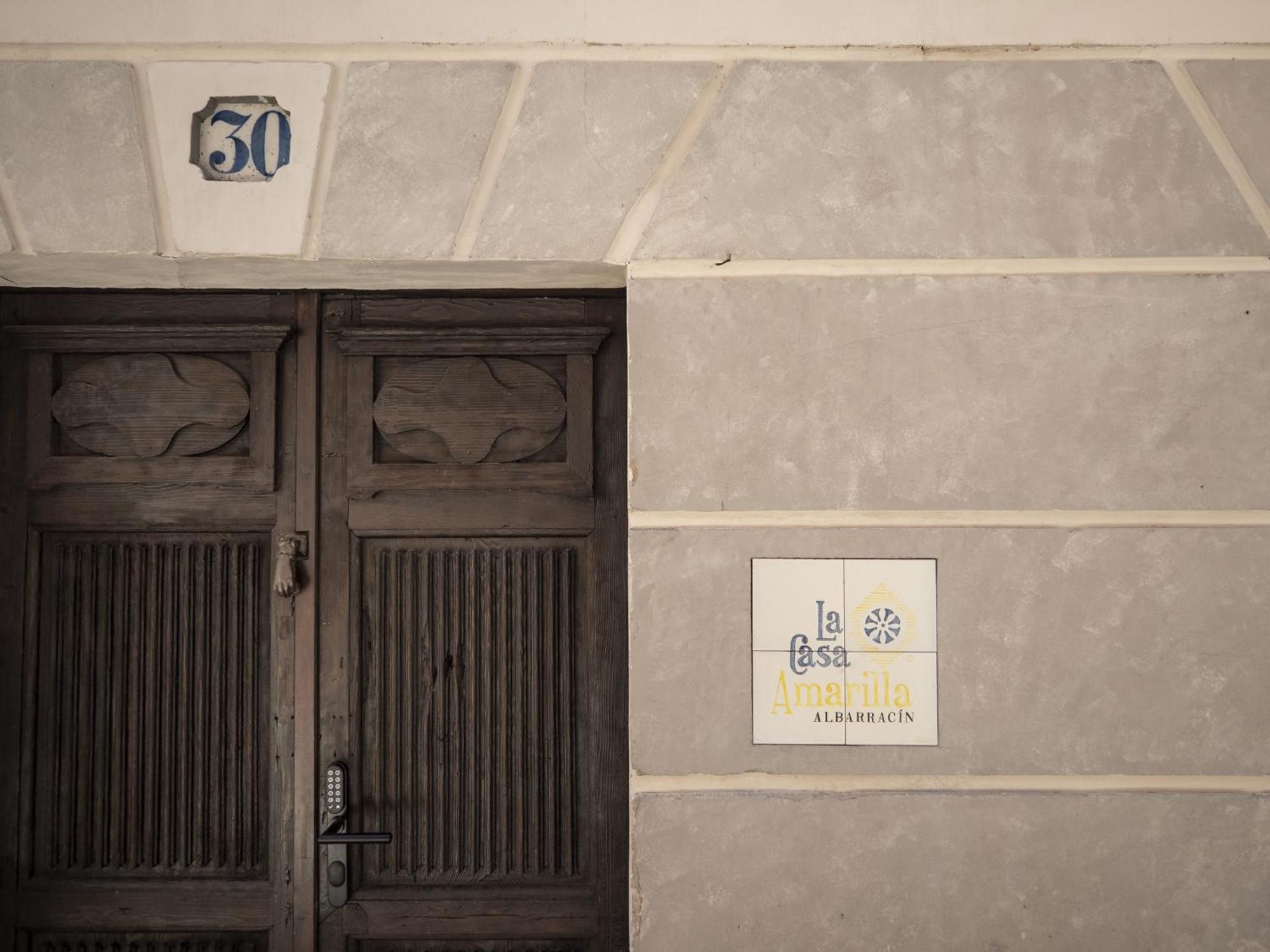 La Casa Amarilla Apartamento Enebro Albarracin Bagian luar foto